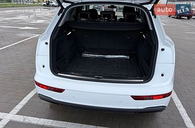 Внедорожник / Кроссовер Audi Q5 2023 в Киеве