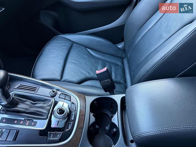 Позашляховик / Кросовер Audi Q5 2016 в Львові