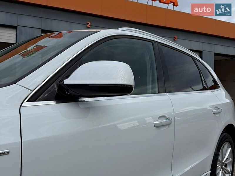 Внедорожник / Кроссовер Audi Q5 2016 в Одессе