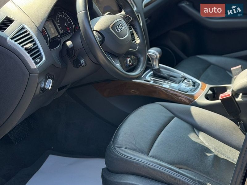 Внедорожник / Кроссовер Audi Q5 2016 в Ивано-Франковске
