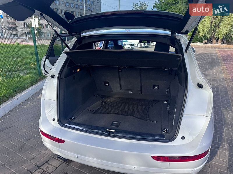 Внедорожник / Кроссовер Audi Q5 2014 в Киеве