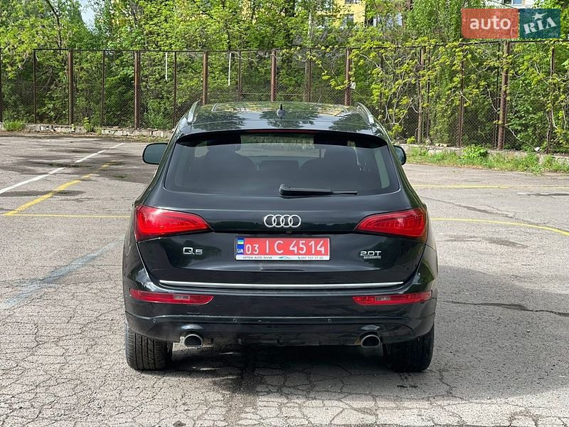 Внедорожник / Кроссовер Audi Q5 2016 в Ровно