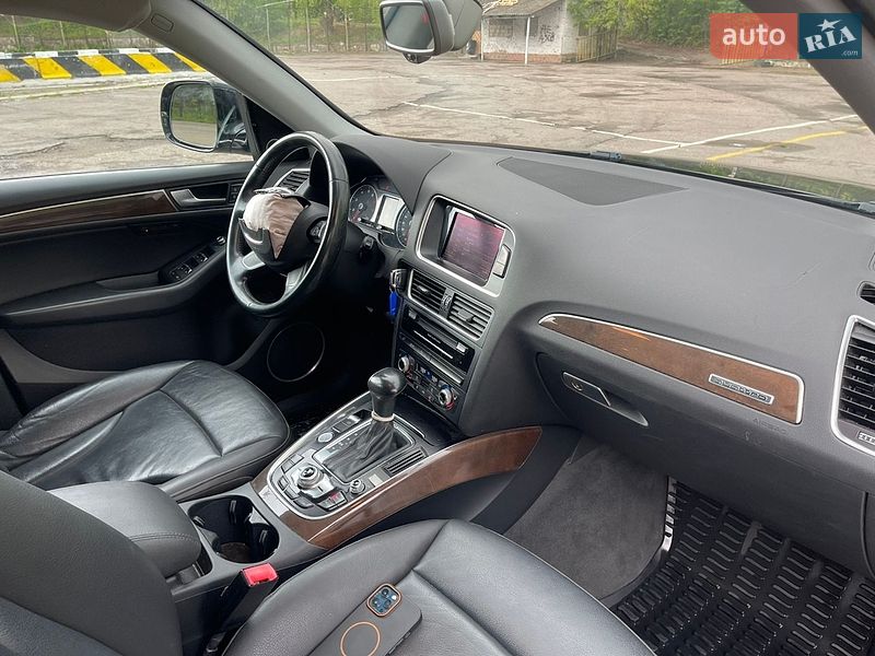 Внедорожник / Кроссовер Audi Q5 2016 в Ровно
