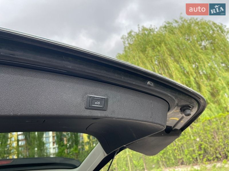 Внедорожник / Кроссовер Audi Q5 2016 в Ровно
