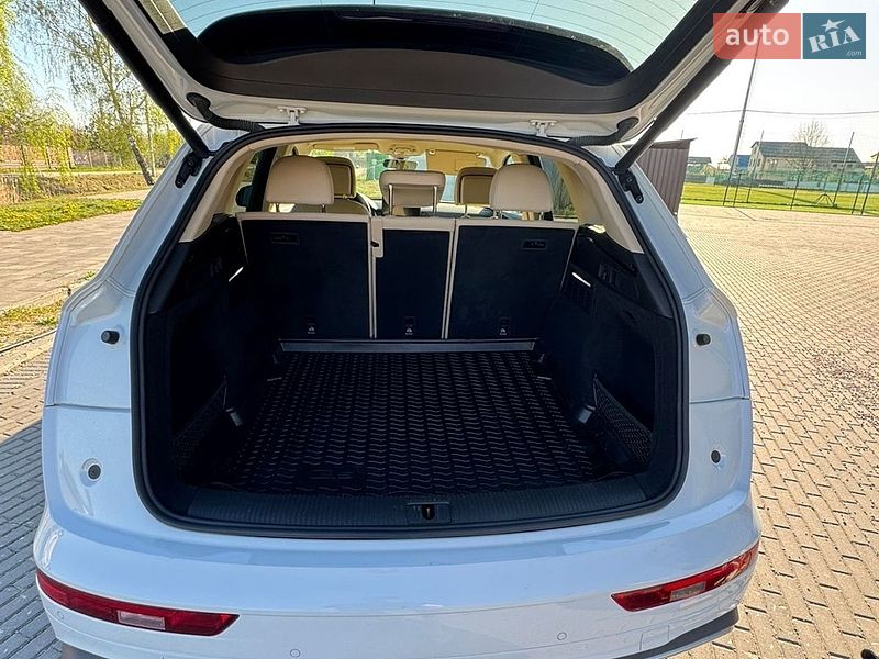 Внедорожник / Кроссовер Audi Q5 2021 в Киеве фото 17 Внедорожник / Кроссовер Audi Q5 2021 в Киеве