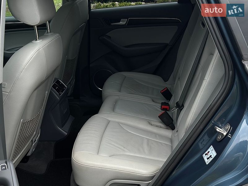Внедорожник / Кроссовер Audi Q5 2016 в Львове