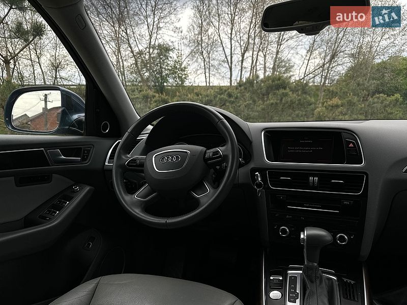 Внедорожник / Кроссовер Audi Q5 2016 в Львове