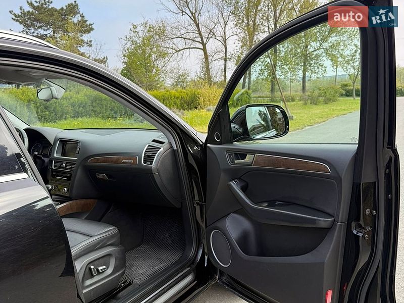 Позашляховик / Кросовер Audi Q5 2015 в Білгороді-Дністровському