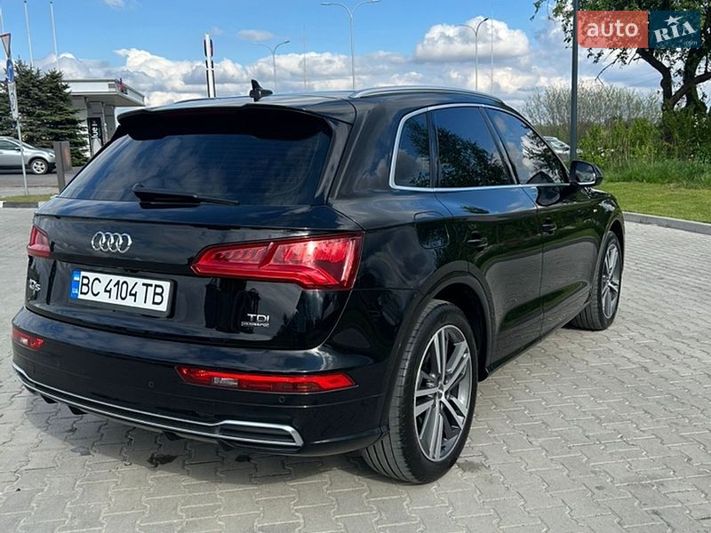 Внедорожник / Кроссовер Audi Q5 2017 в Львове