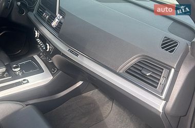 Внедорожник / Кроссовер Audi Q5 2017 в Львове