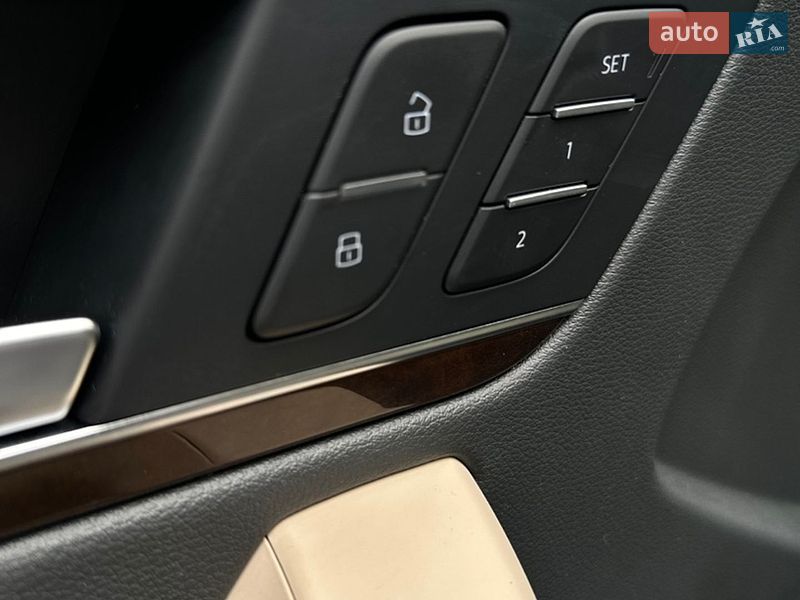 Внедорожник / Кроссовер Audi Q5 2020 в Киеве