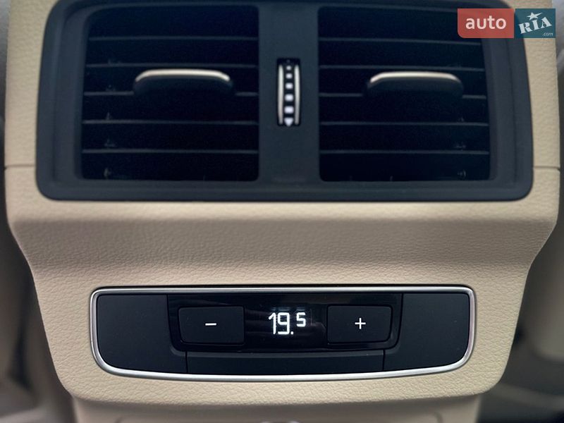 Внедорожник / Кроссовер Audi Q5 2020 в Киеве