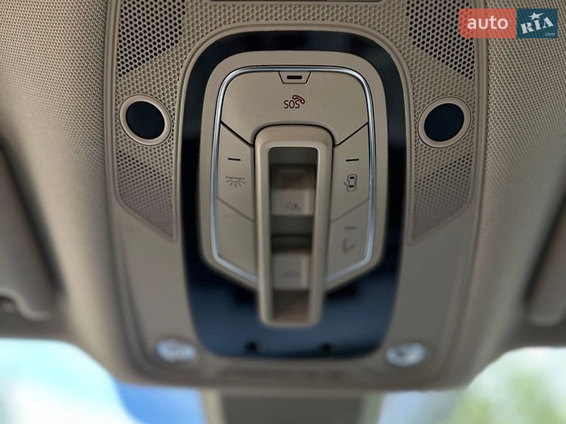 Внедорожник / Кроссовер Audi Q5 2020 в Киеве