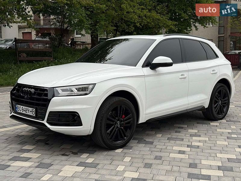Позашляховик / Кросовер Audi Q5 2018 в Тернополі