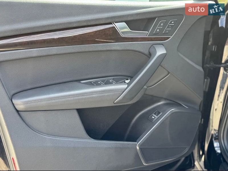 Внедорожник / Кроссовер Audi Q5 2020 в Львове