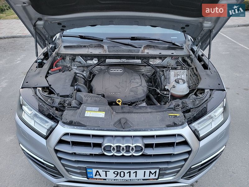Внедорожник / Кроссовер Audi Q5 2017 в Рогатине