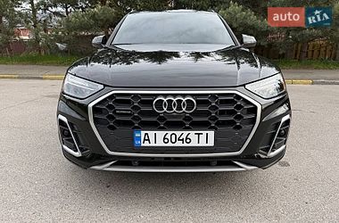 Внедорожник / Кроссовер Audi Q5 2024 в Киеве