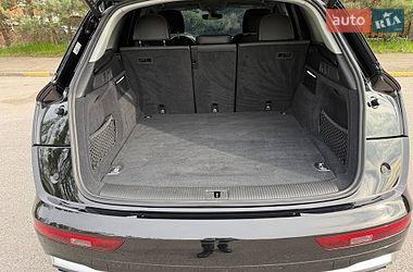 Внедорожник / Кроссовер Audi Q5 2024 в Киеве