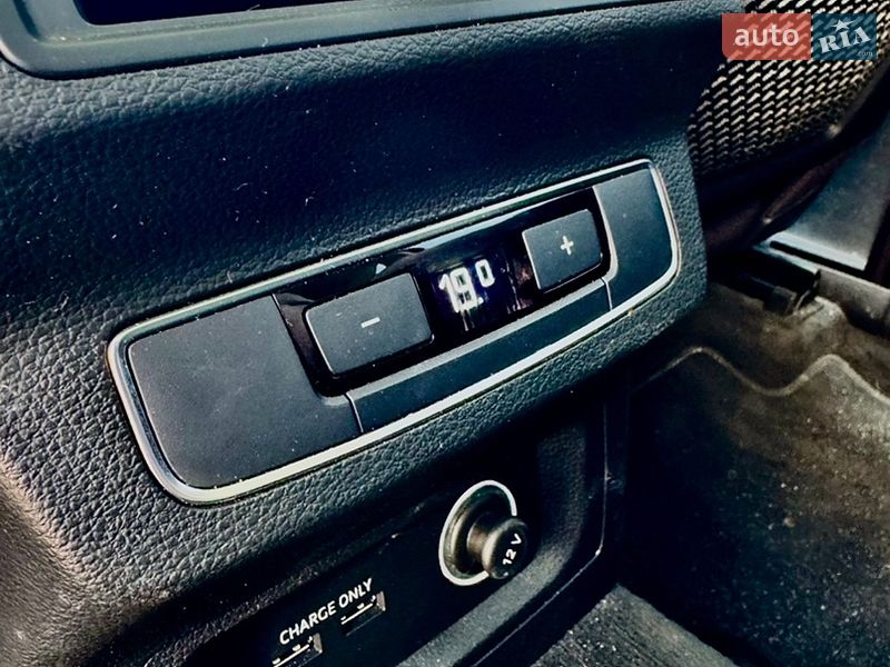 Внедорожник / Кроссовер Audi Q5 2019 в Киеве