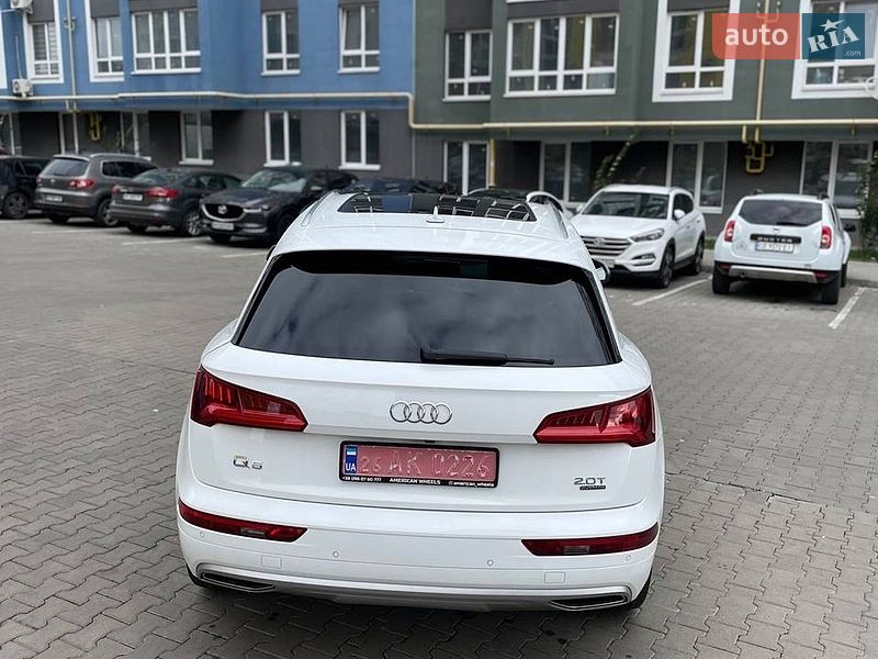 Внедорожник / Кроссовер Audi Q5 2017 в Киеве