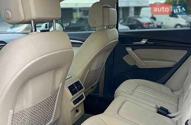 Внедорожник / Кроссовер Audi Q5 2017 в Киеве
