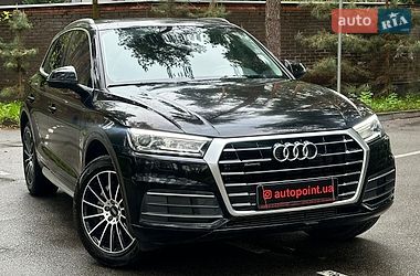 Внедорожник / Кроссовер Audi Q5 2018 в Белогородке