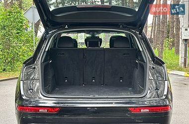 Внедорожник / Кроссовер Audi Q5 2018 в Белогородке