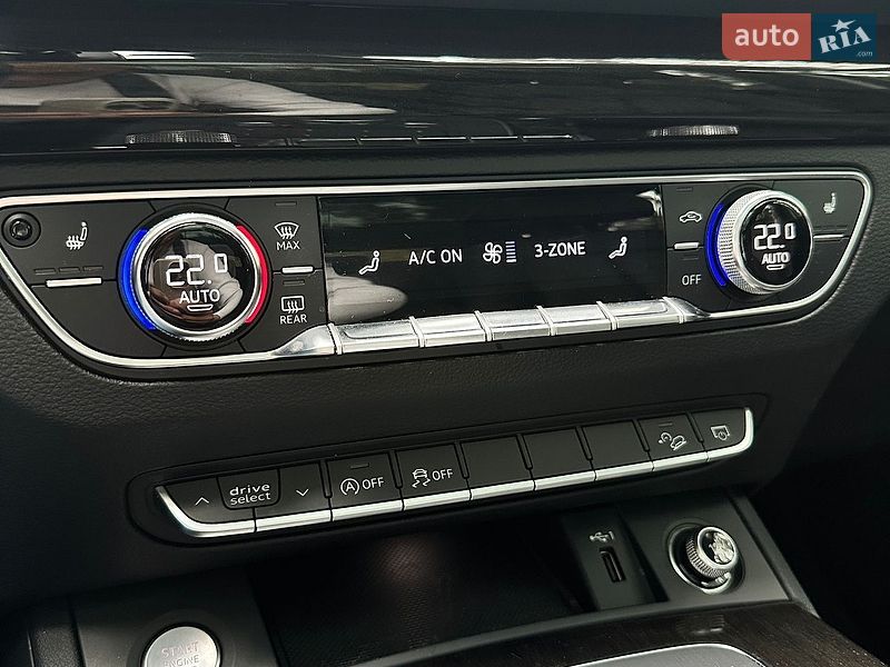 Внедорожник / Кроссовер Audi Q5 2018 в Белогородке