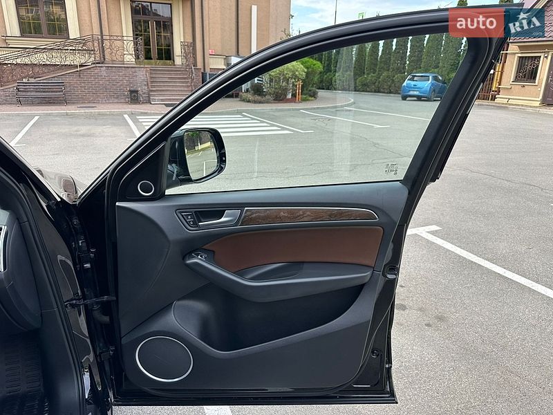 Внедорожник / Кроссовер Audi Q5 2014 в Киеве
