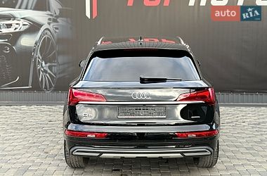 Внедорожник / Кроссовер Audi Q5 2021 в Львове