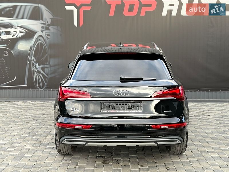 Внедорожник / Кроссовер Audi Q5 2021 в Львове