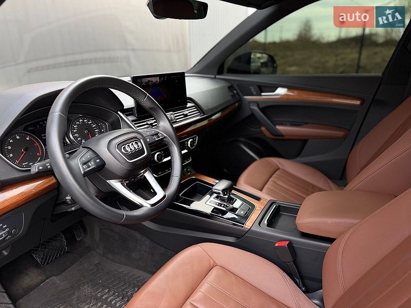 Внедорожник / Кроссовер Audi Q5 2021 в Львове
