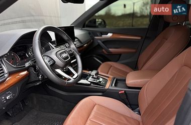 Внедорожник / Кроссовер Audi Q5 2021 в Львове