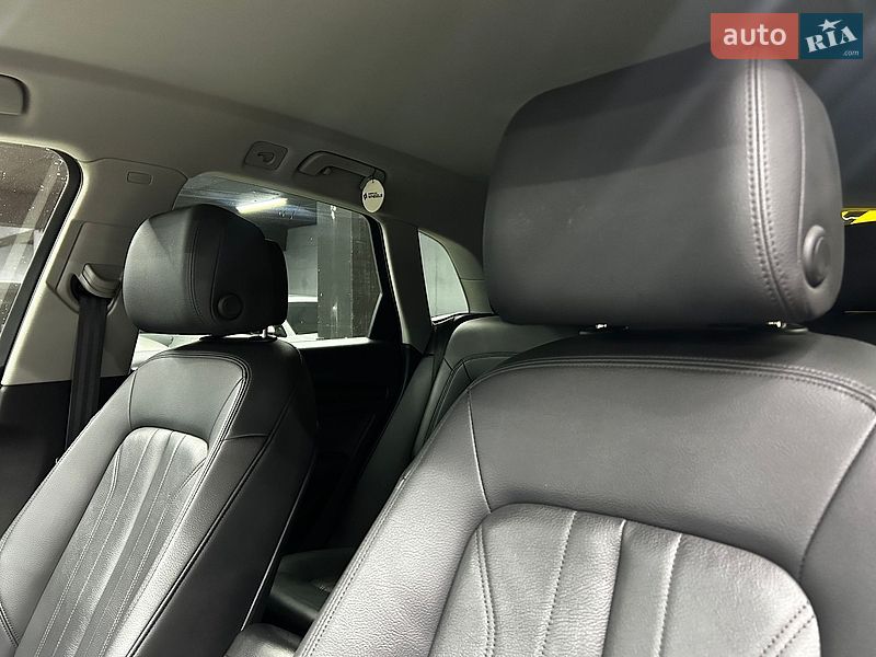Внедорожник / Кроссовер Audi Q5 2019 в Черновцах