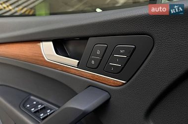 Позашляховик / Кросовер Audi Q5 2022 в Києві