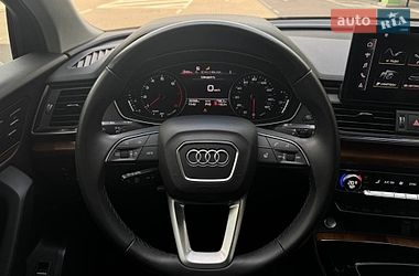 Позашляховик / Кросовер Audi Q5 2022 в Києві