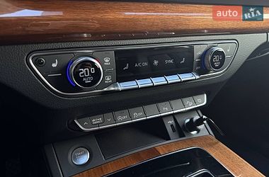 Позашляховик / Кросовер Audi Q5 2022 в Києві