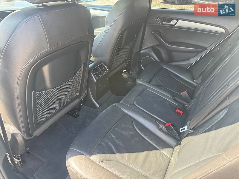 Позашляховик / Кросовер Audi Q5 2016 в Луцьку