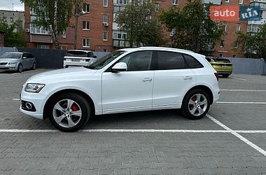 Внедорожник / Кроссовер Audi Q5 2017 в Нежине