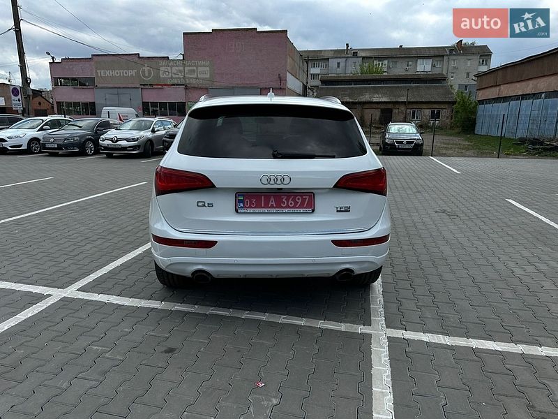 Внедорожник / Кроссовер Audi Q5 2017 в Нежине