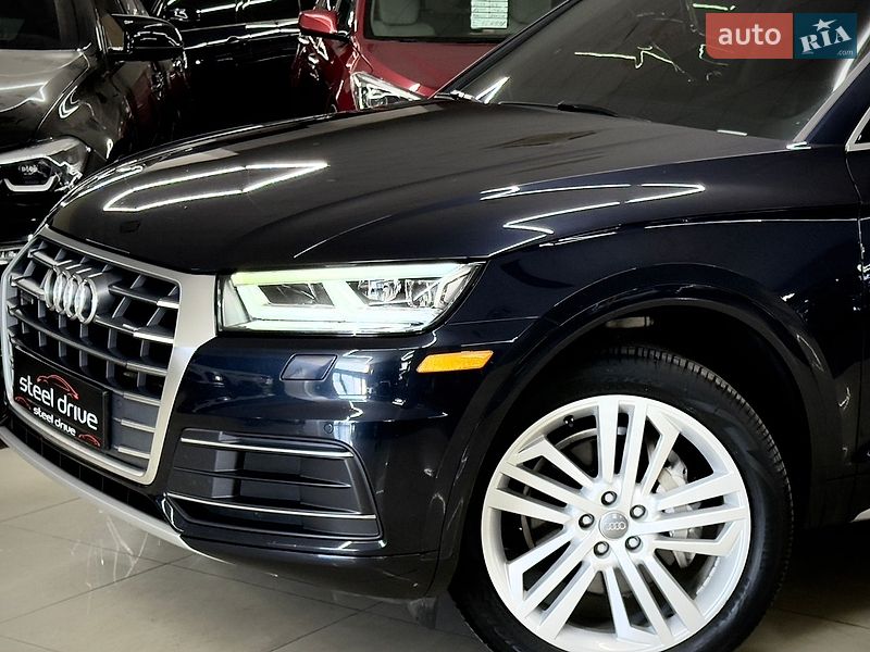 Внедорожник / Кроссовер Audi Q5 2019 в Николаеве