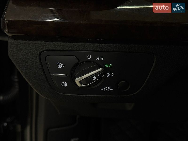 Внедорожник / Кроссовер Audi Q5 2019 в Николаеве