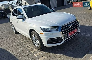 Внедорожник / Кроссовер Audi Q5 2019 в Владимире