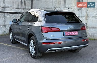 Внедорожник / Кроссовер Audi Q5 2018 в Ровно