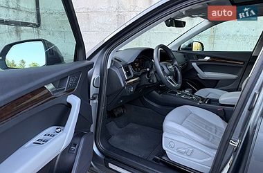 Внедорожник / Кроссовер Audi Q5 2018 в Ровно
