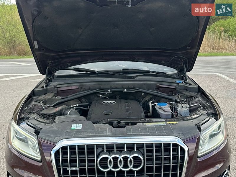 Внедорожник / Кроссовер Audi Q5 2015 в Городке