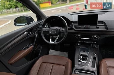 Внедорожник / Кроссовер Audi Q5 2019 в Луцке