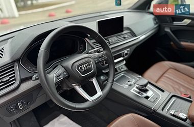 Внедорожник / Кроссовер Audi Q5 2019 в Луцке