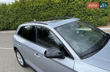 Внедорожник / Кроссовер Audi Q5 2019 в Луцке