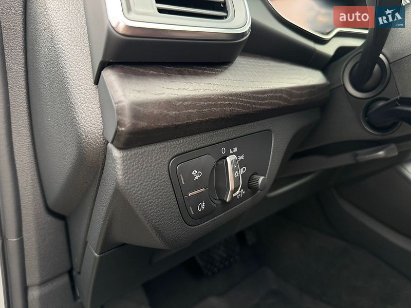 Внедорожник / Кроссовер Audi Q5 2019 в Луцке